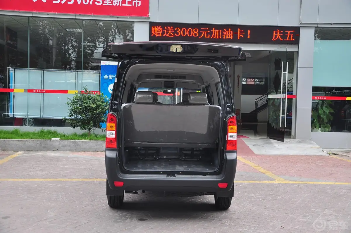 东风小康V291.3L 手动 DK13空间