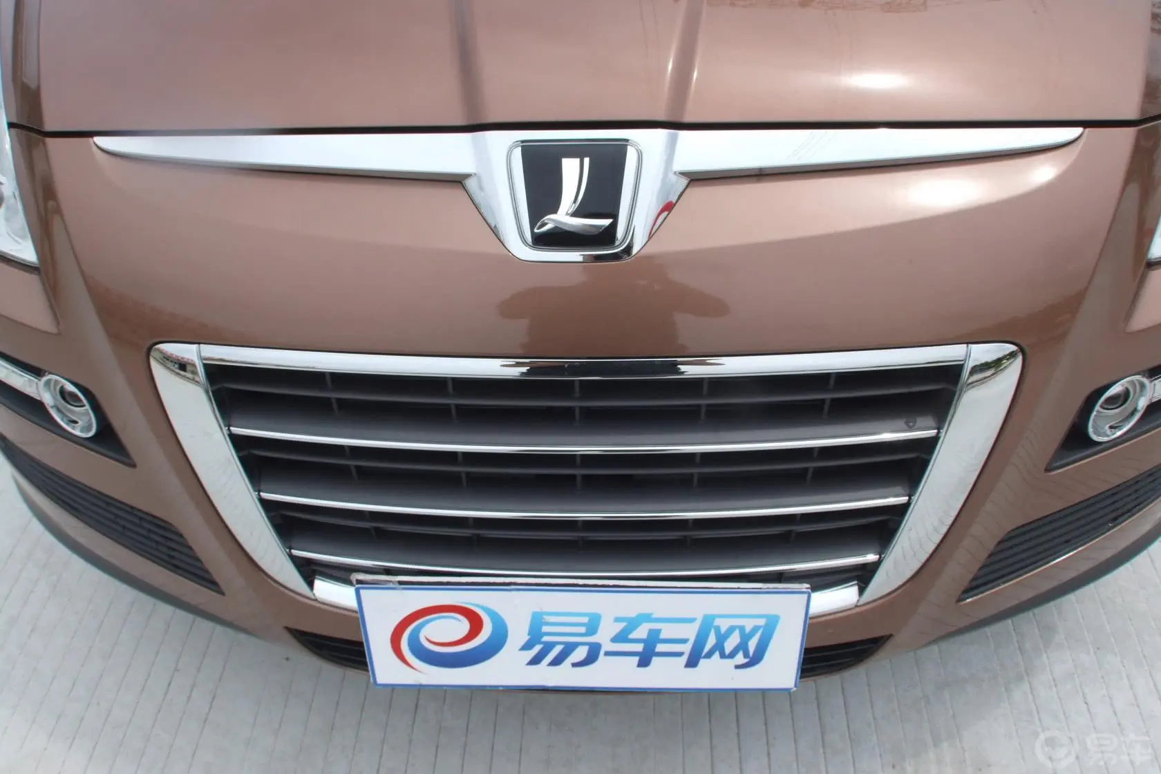 大7 SUV2.2T 自动 两驱 旗舰型外观