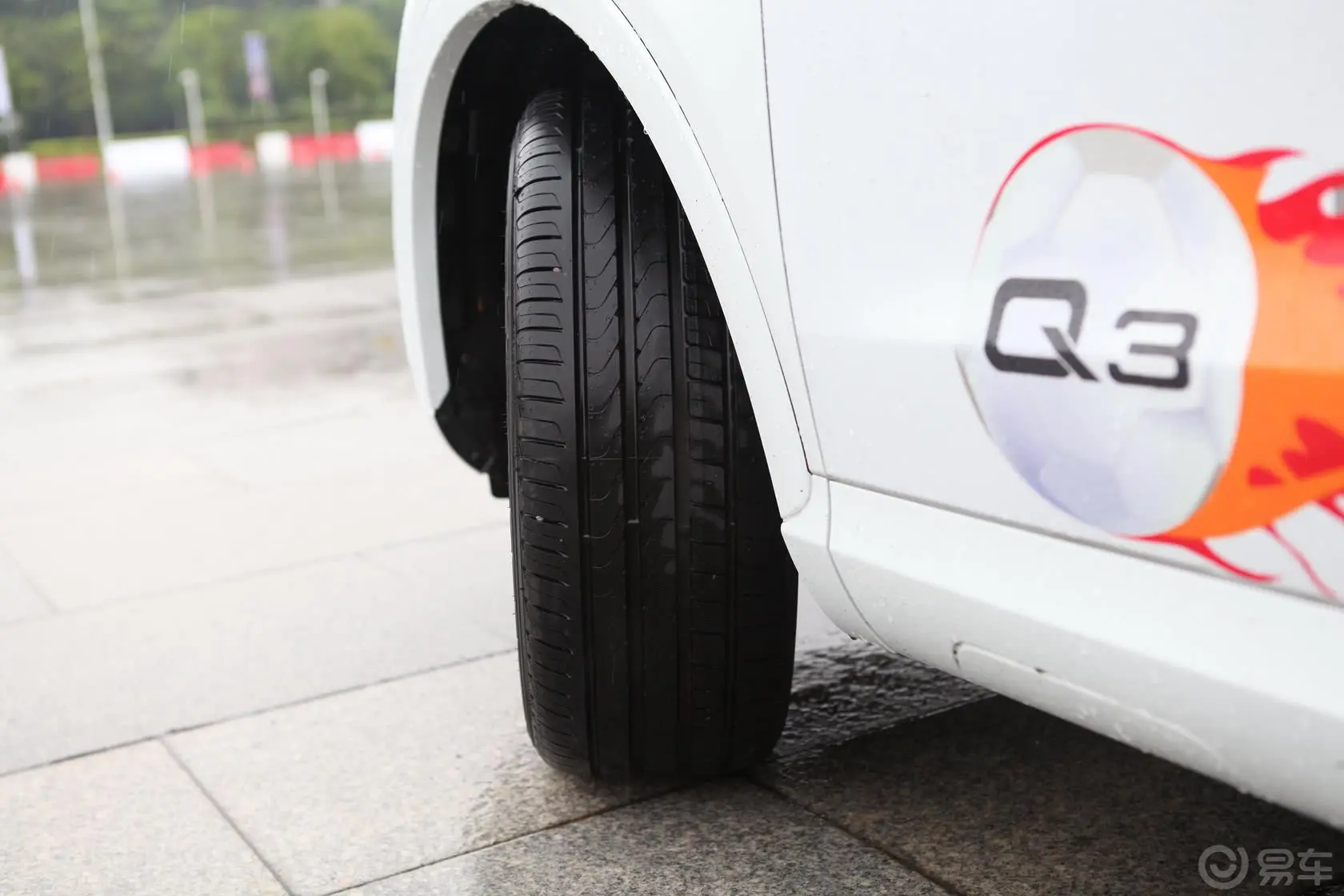 奥迪Q3(进口)35 TFSI 舒适型轮胎花纹