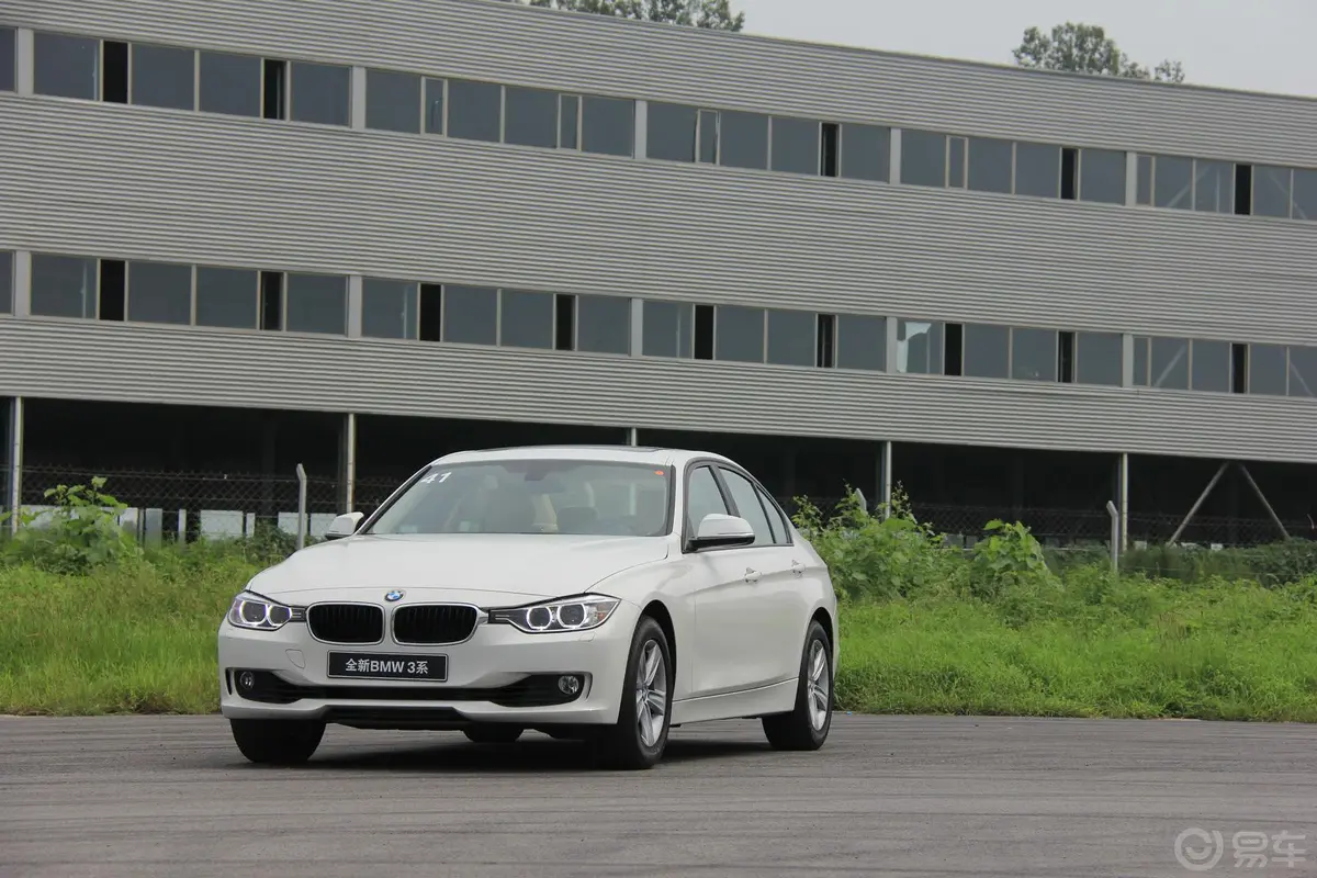 宝马3系(进口)320i 时尚型外观