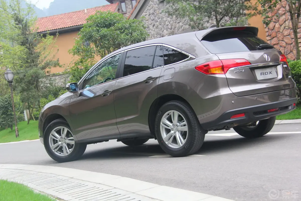 讴歌RDX(进口)3.5L V6外观