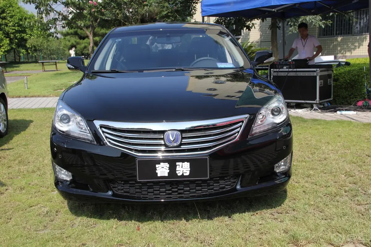 睿骋1.8T 自动 旗舰型外观