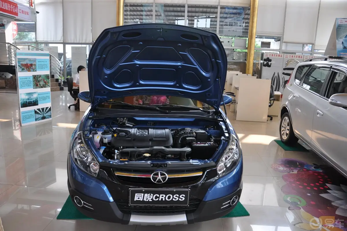 和悦A13RS CROSS 1.3L 手动 舒适型内饰