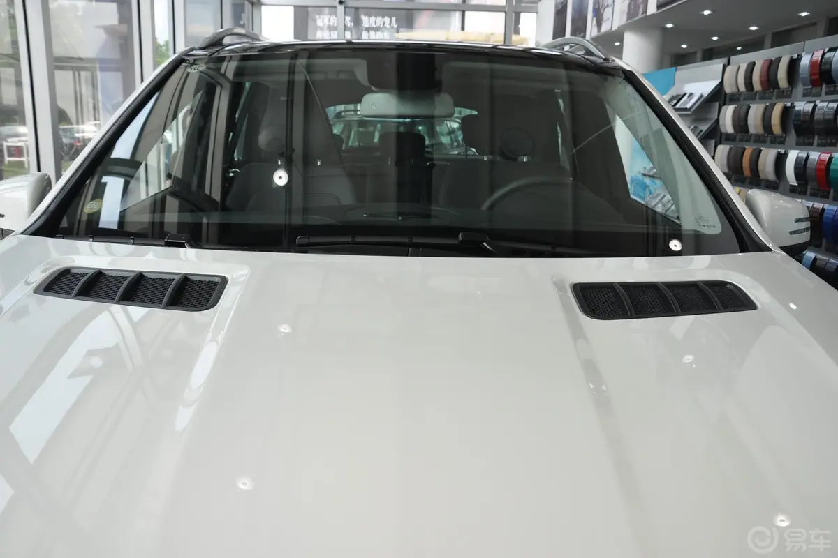 奔驰M级ML 350 豪华型外观