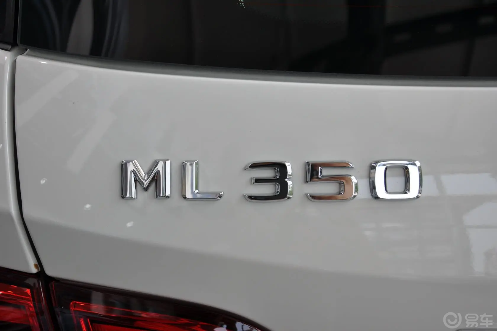 奔驰M级ML 350 豪华型外观