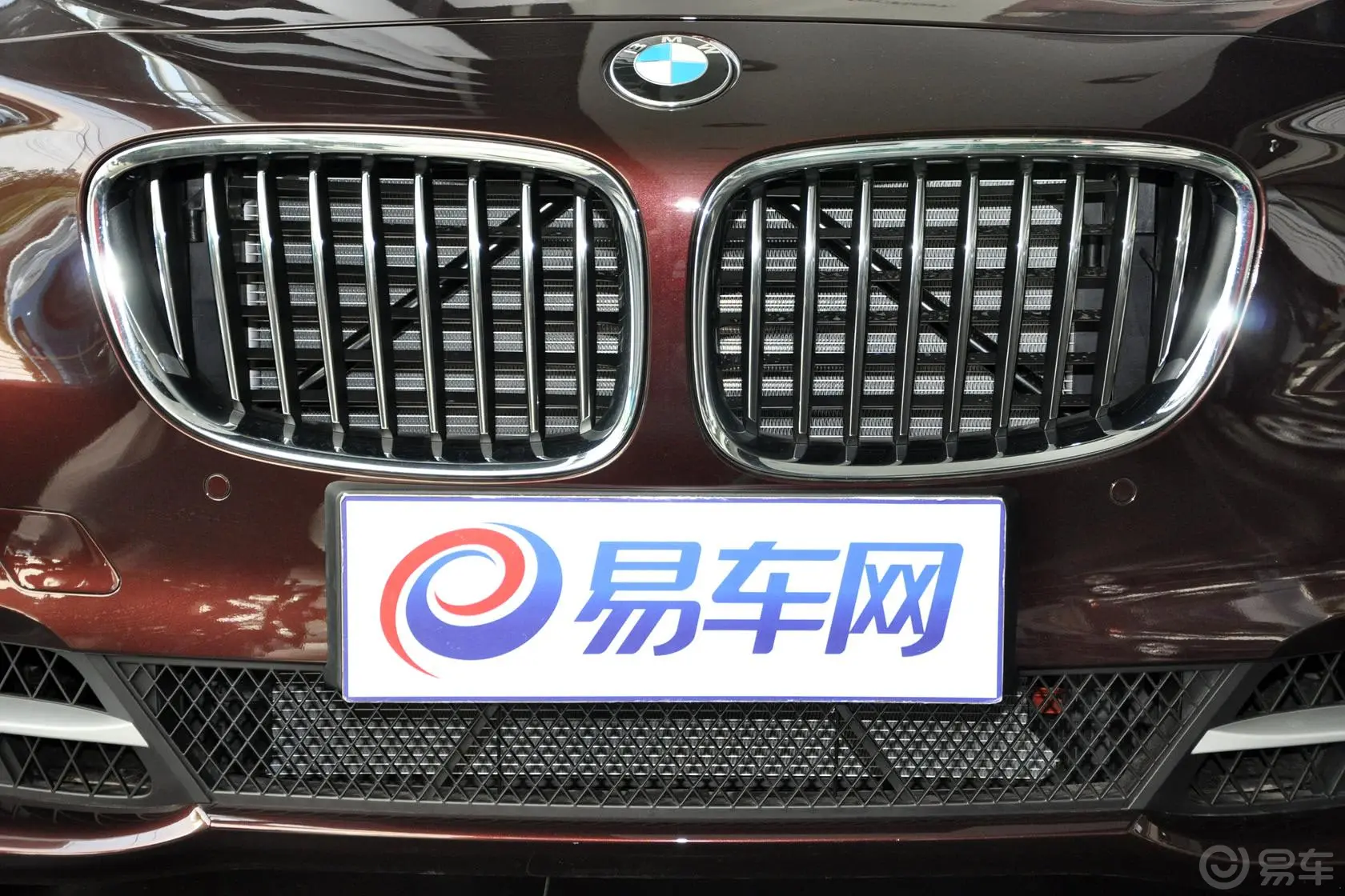 宝马5系GT535i xDrive 豪华型外观