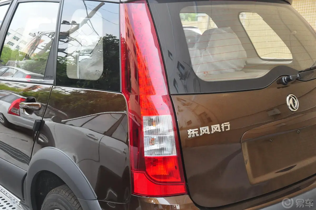 景逸SUV1.6L 手动 豪华型外观