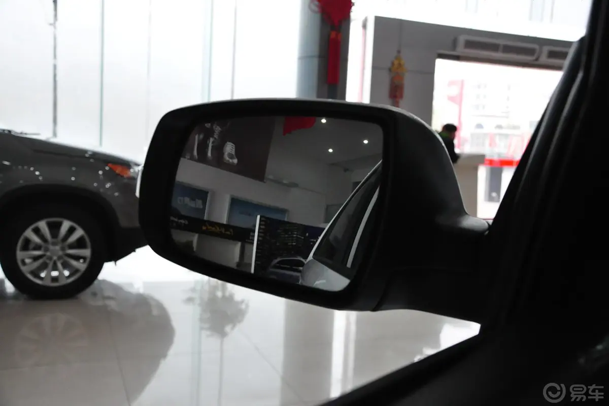 索兰托2.4L 汽油 豪华版 五座后视镜镜面（后）