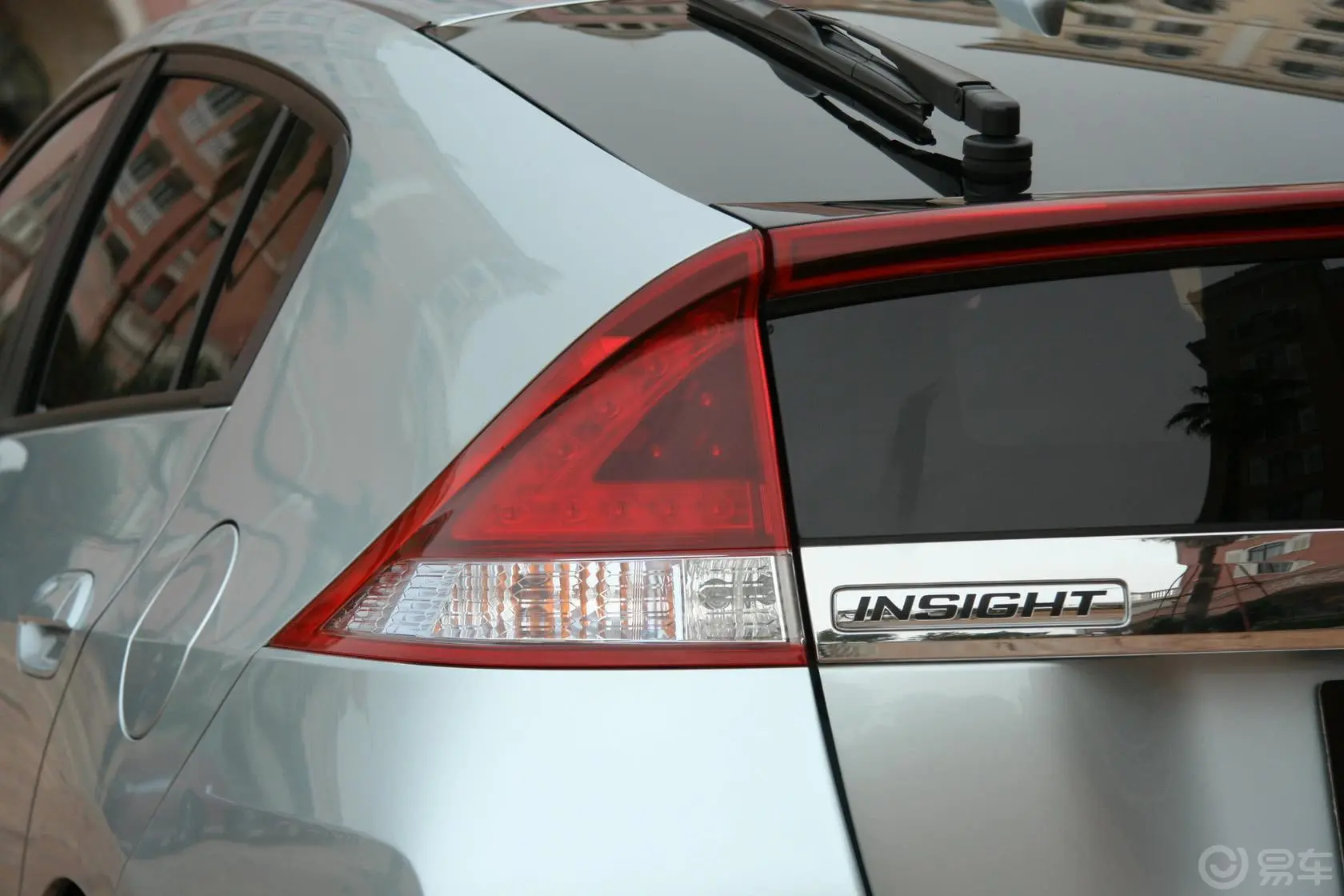 INSIGHT1.3L 自动 基本型外观