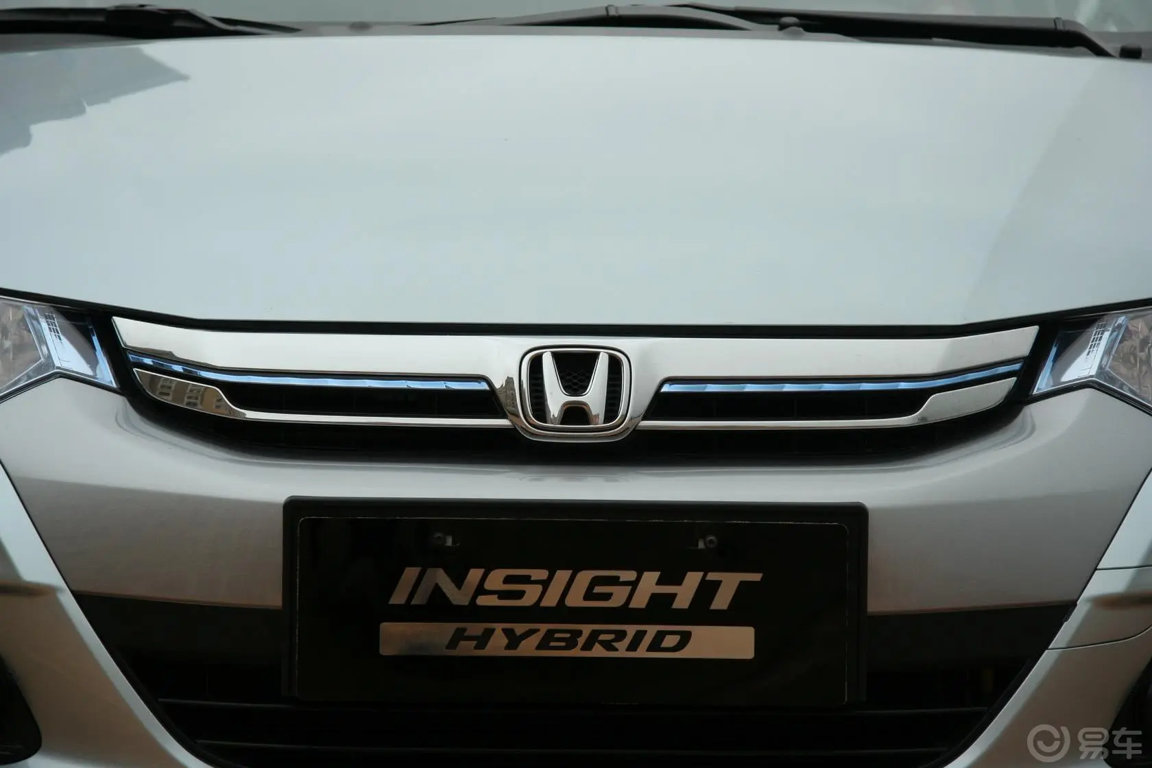 INSIGHT1.3L 自动 基本型外观