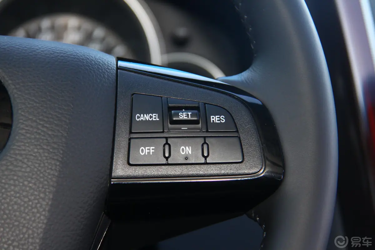 马自达CX-93.7L 自动标准型方向盘功能键（右）