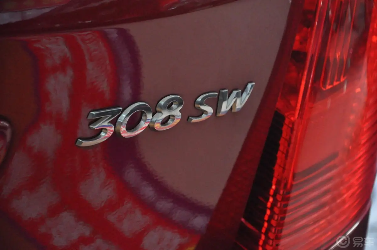 标致308(进口)SW 1.6T 自动 时尚型尾标
