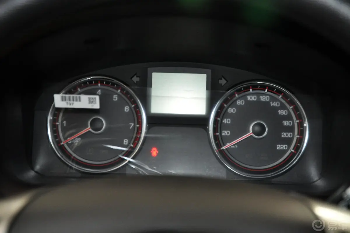 柯兰多2.0L 手动 两驱 舒适版 汽油仪表盘