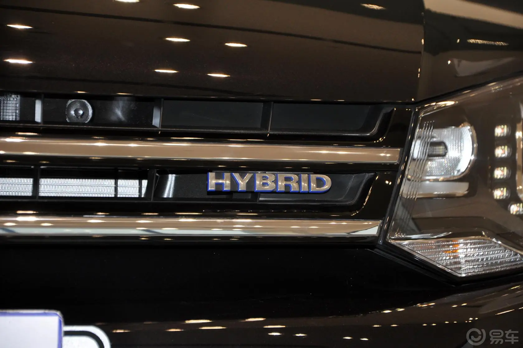 途锐Hybrid V6外观