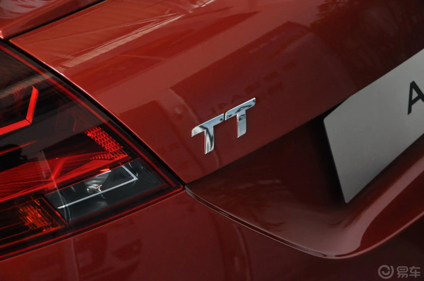 奥迪TTTT Roadster 2.0 TFSI S tronic外观