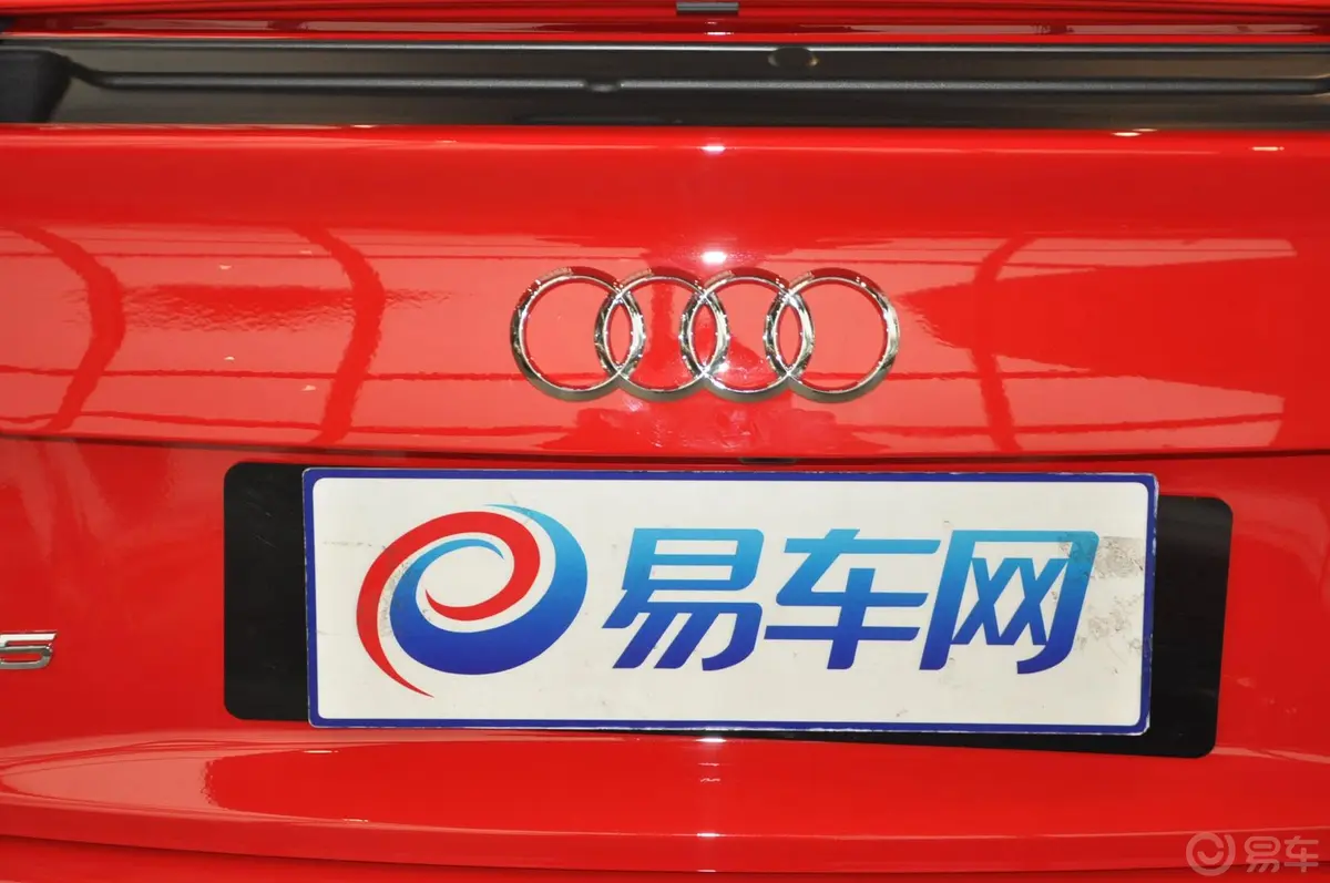 奥迪RS 54.2L 双离合 quattro Coupe外观