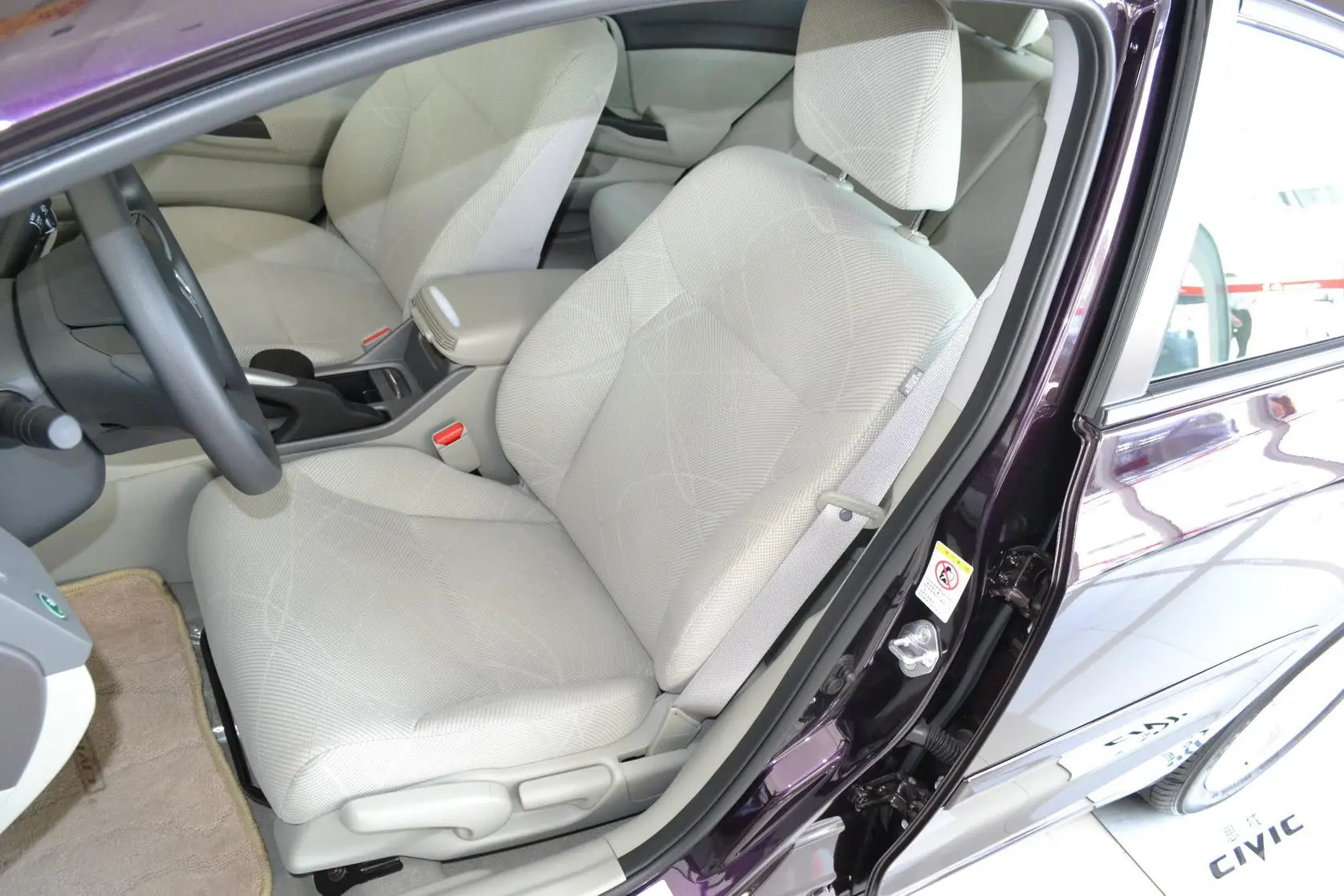 思域1.8L 自动 EXi舒适版驾驶员座椅