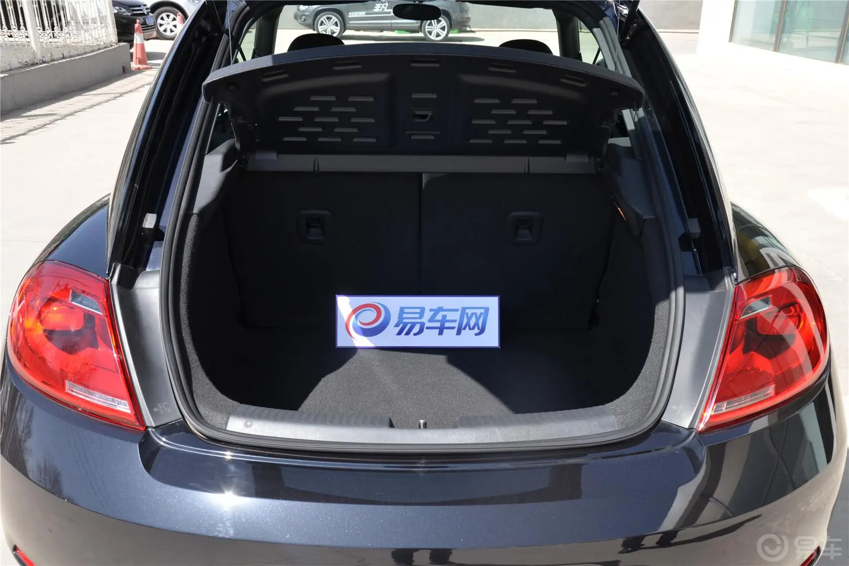 甲壳虫1.4 TSI 舒适型行李箱空间