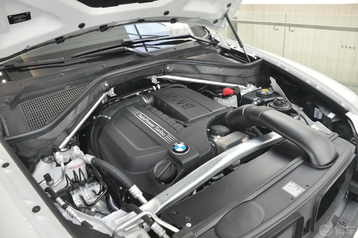 宝马X5(进口)xDrive35i 豪华型发动机