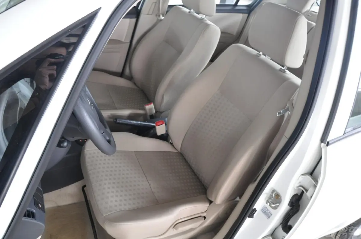 天语 尚悦1.6L 自动 实用型驾驶员座椅