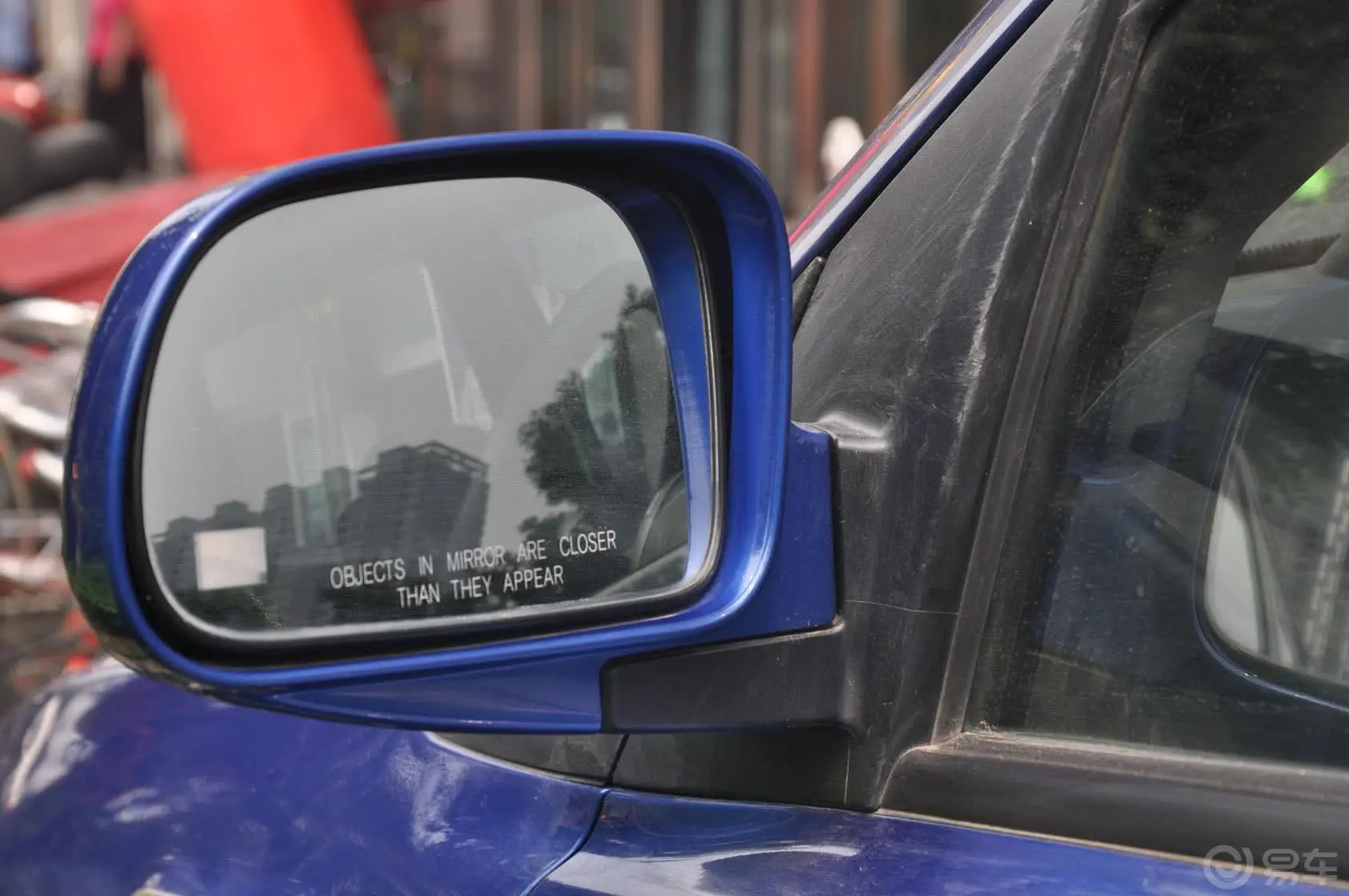 爱腾2.0T 自动 四驱 豪华导航版  柴油后视镜镜面（后）