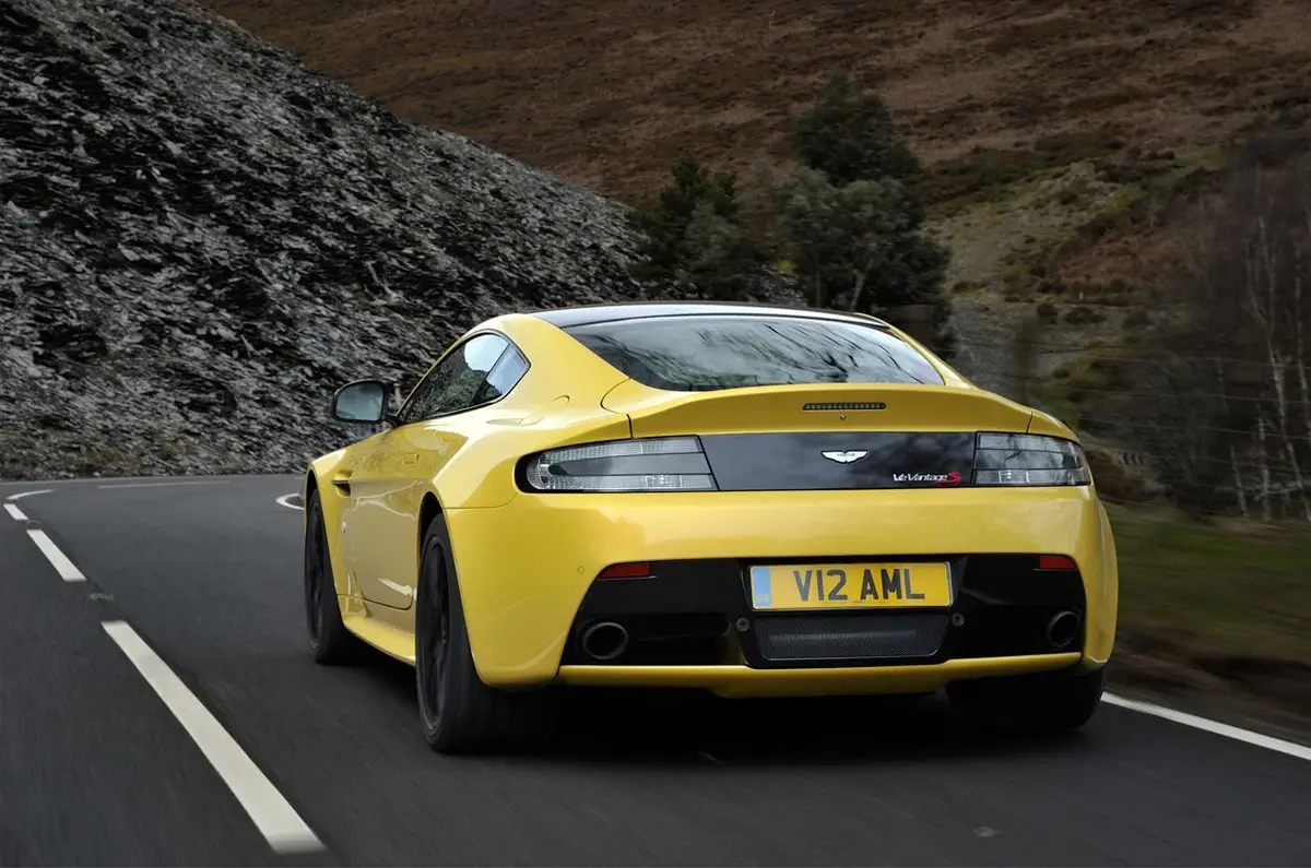 V12 Vantage