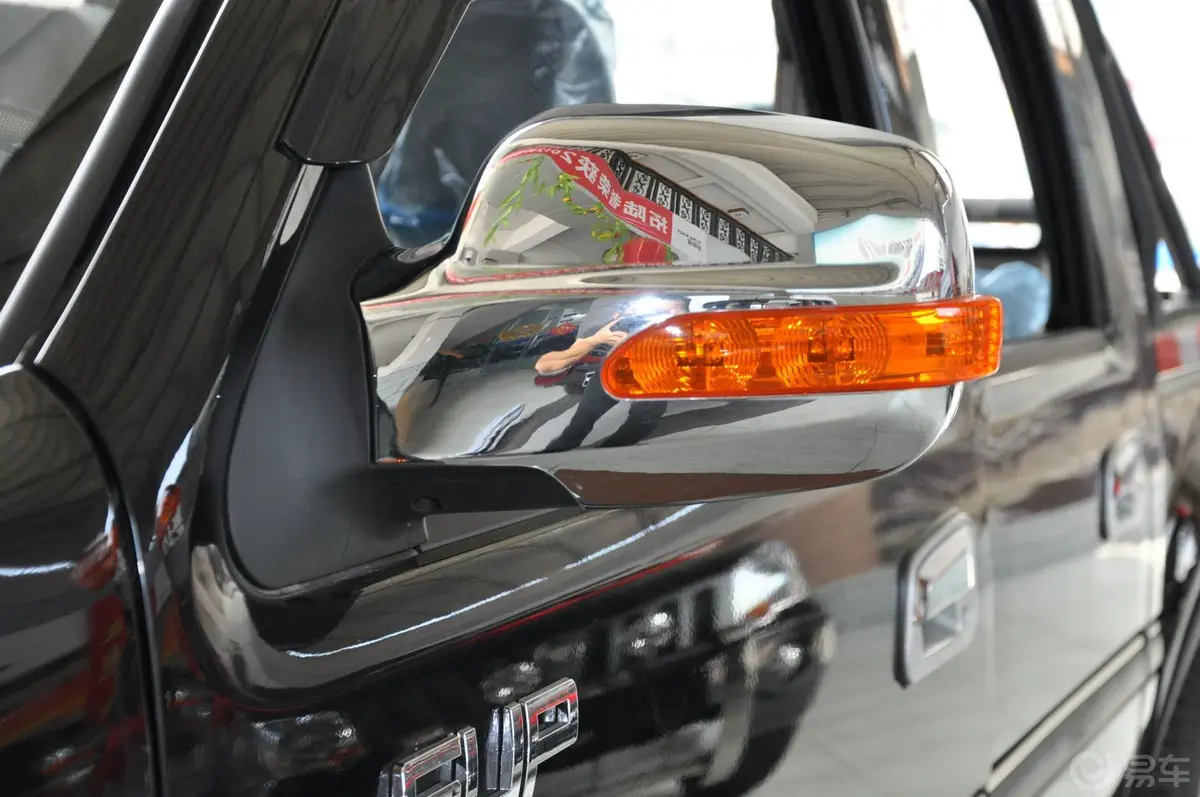 萨普V5 2.8L 两驱外观