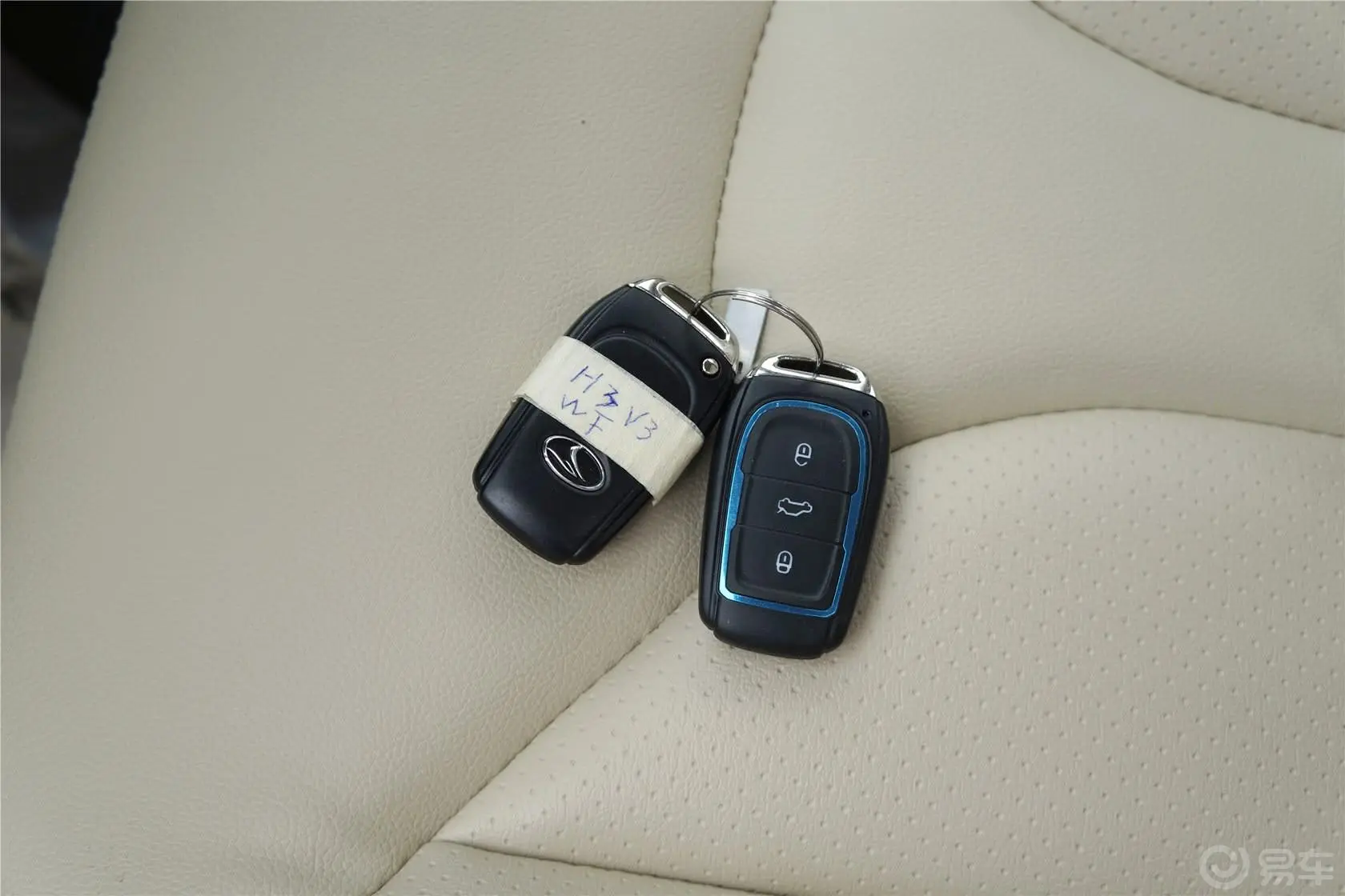 V6菱仕1.5L 手动 舒适版钥匙