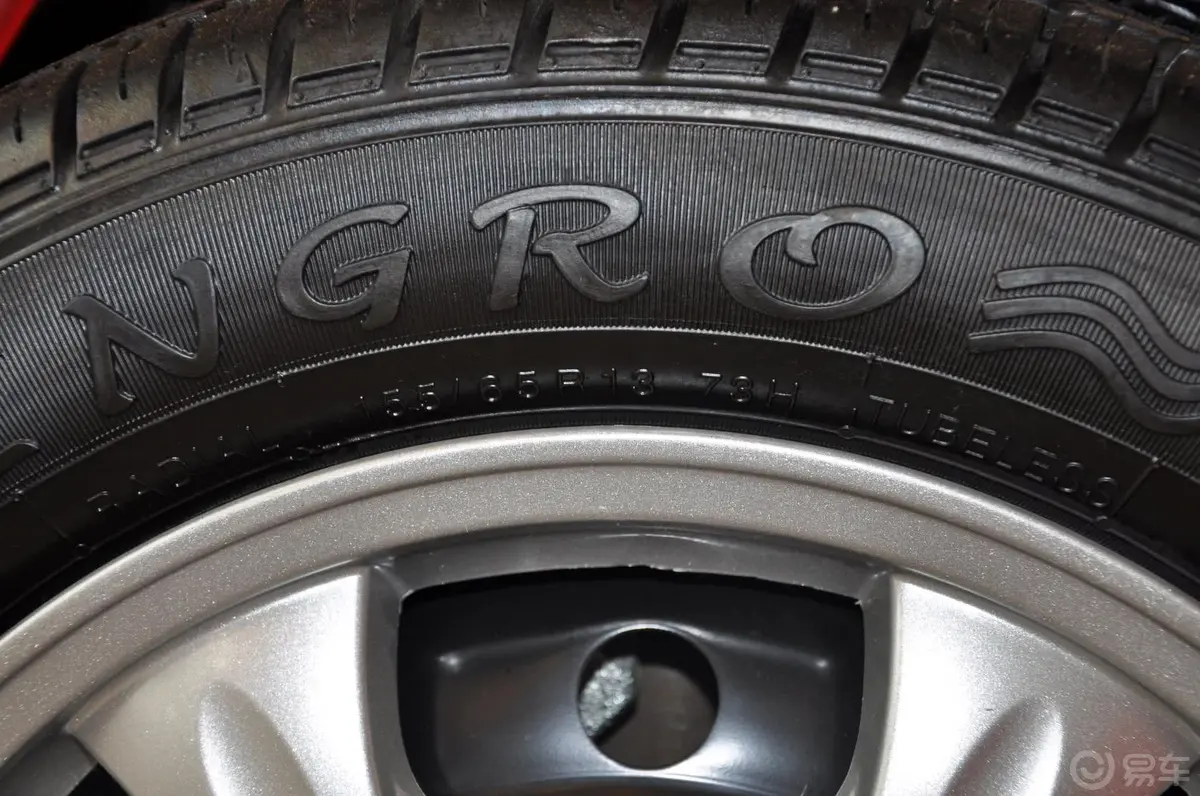 奇瑞QQ31.0L 手动 时尚版 启航型轮胎规格