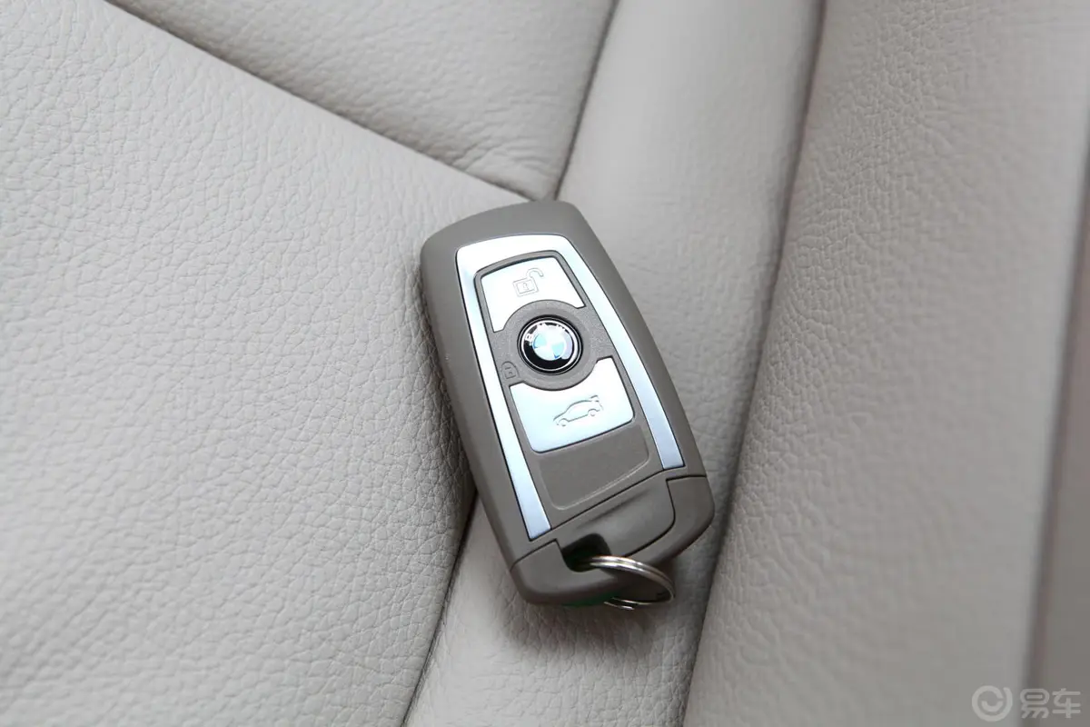 宝马3系GT335i 风尚设计套装钥匙