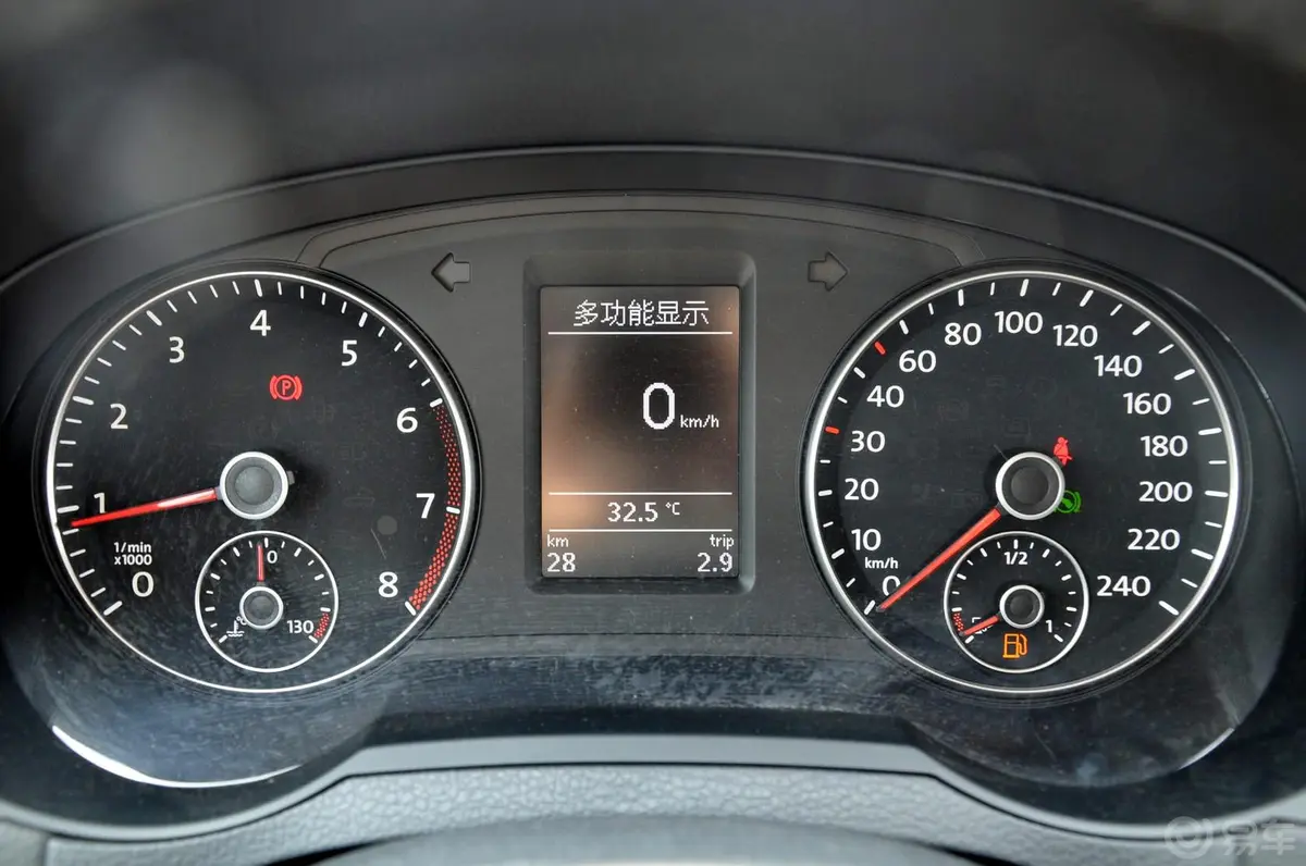 夏朗2.0L TSI 标配型仪表盘