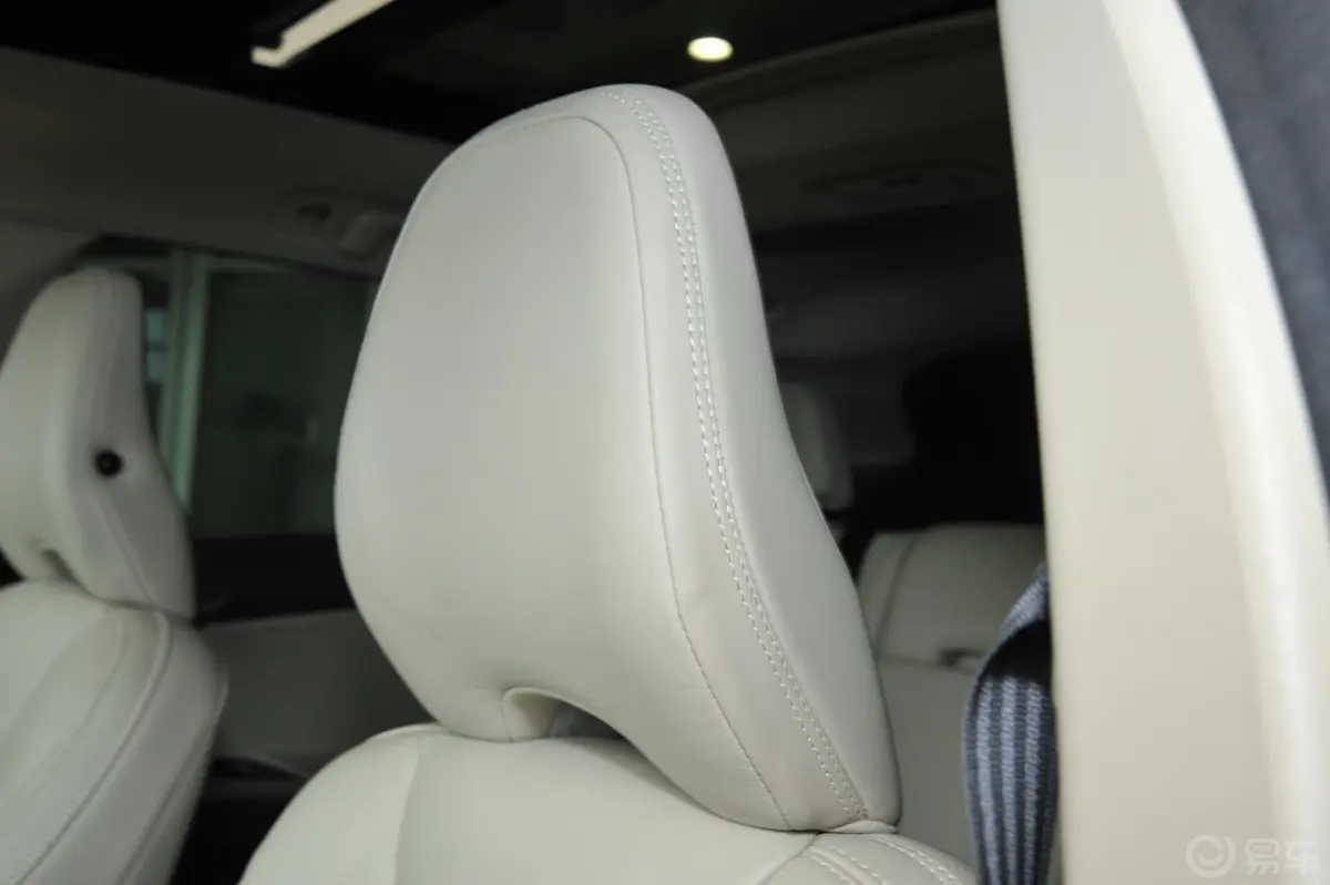 沃尔沃XC60(进口)3.0T T6 AWD舒适版空间