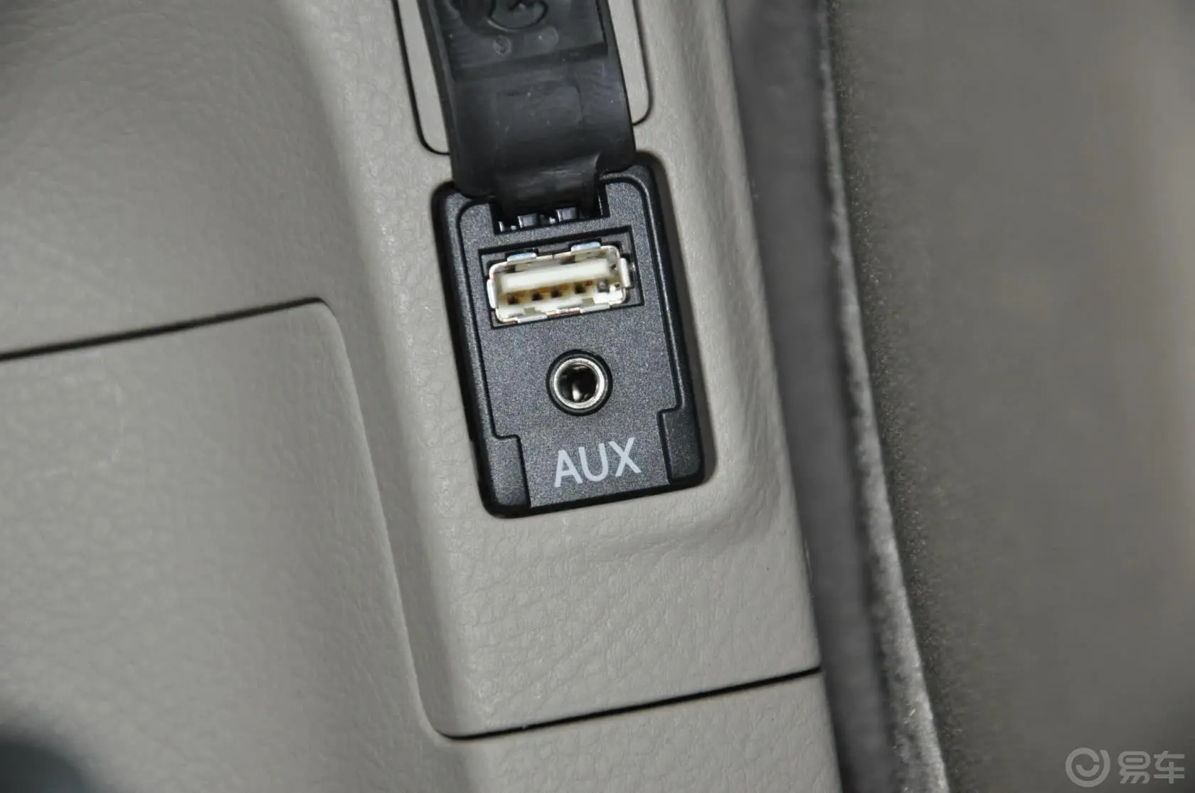 威驰1.6L GL-i 手动 型尚天窗版USB接口
