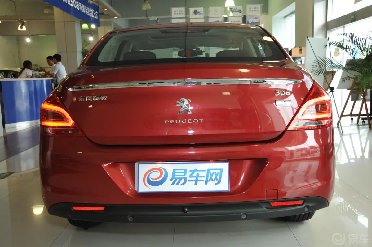 标致3082.0L 自动 尊尚型外观