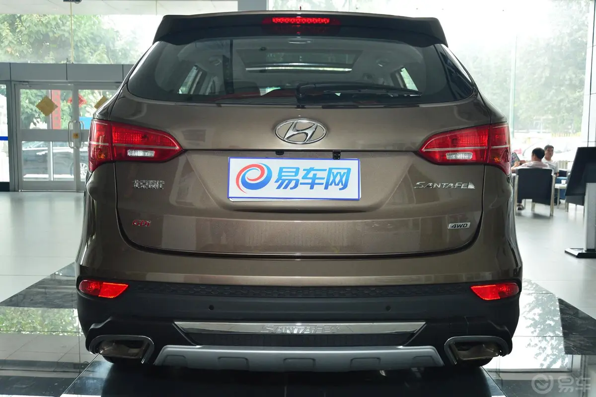 胜达2.4L GLS 四驱 自动 智能型外观