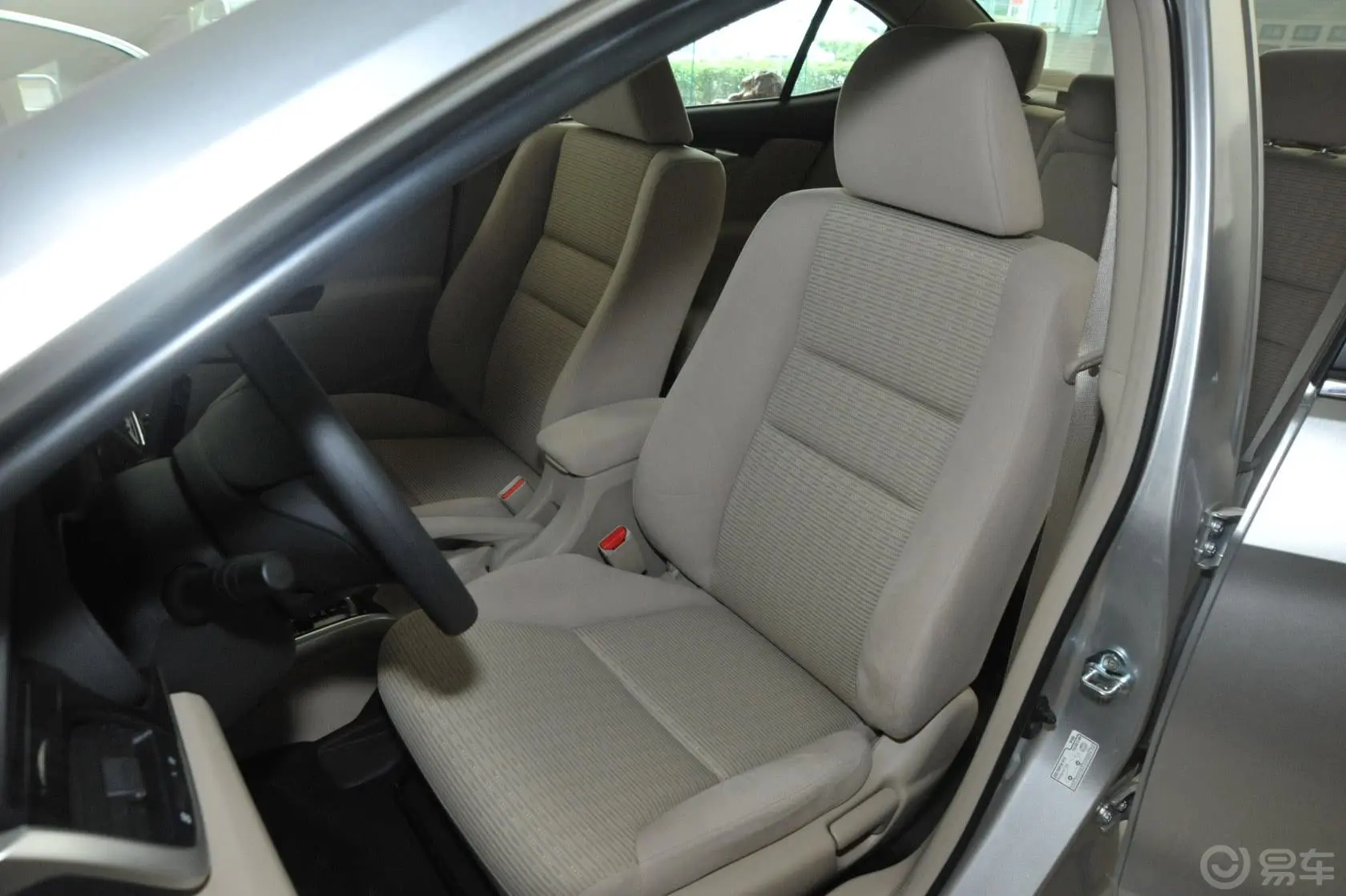 凌派1.8L 自动 舒适版驾驶员座椅