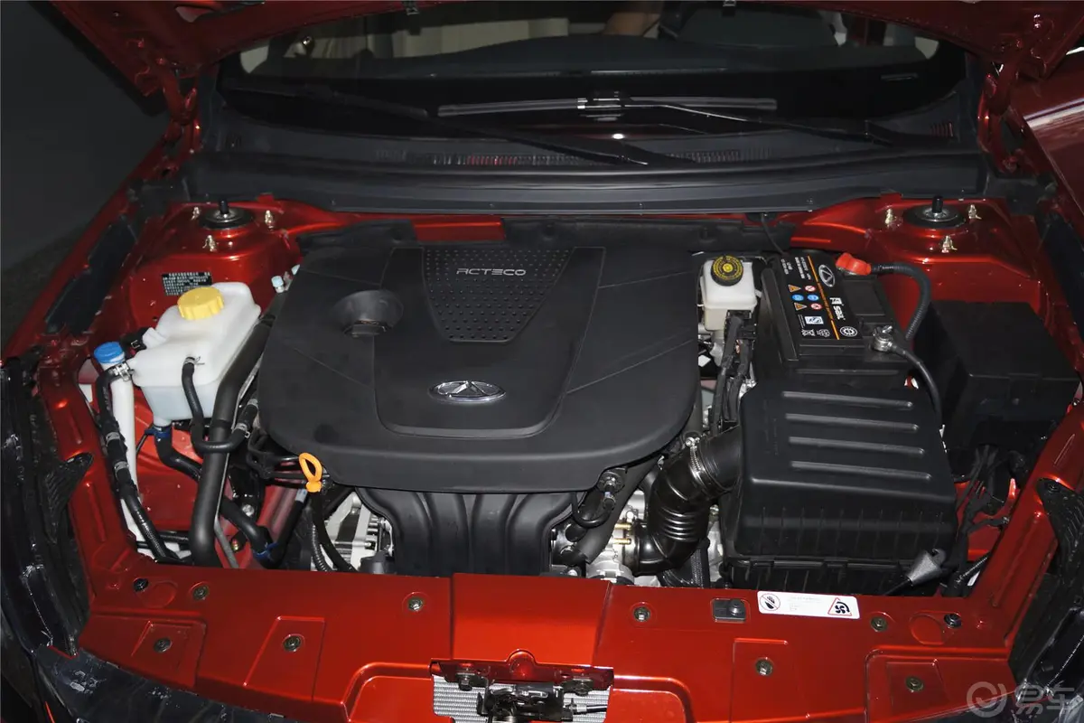 艾瑞泽71.6L CVT 致领版发动机