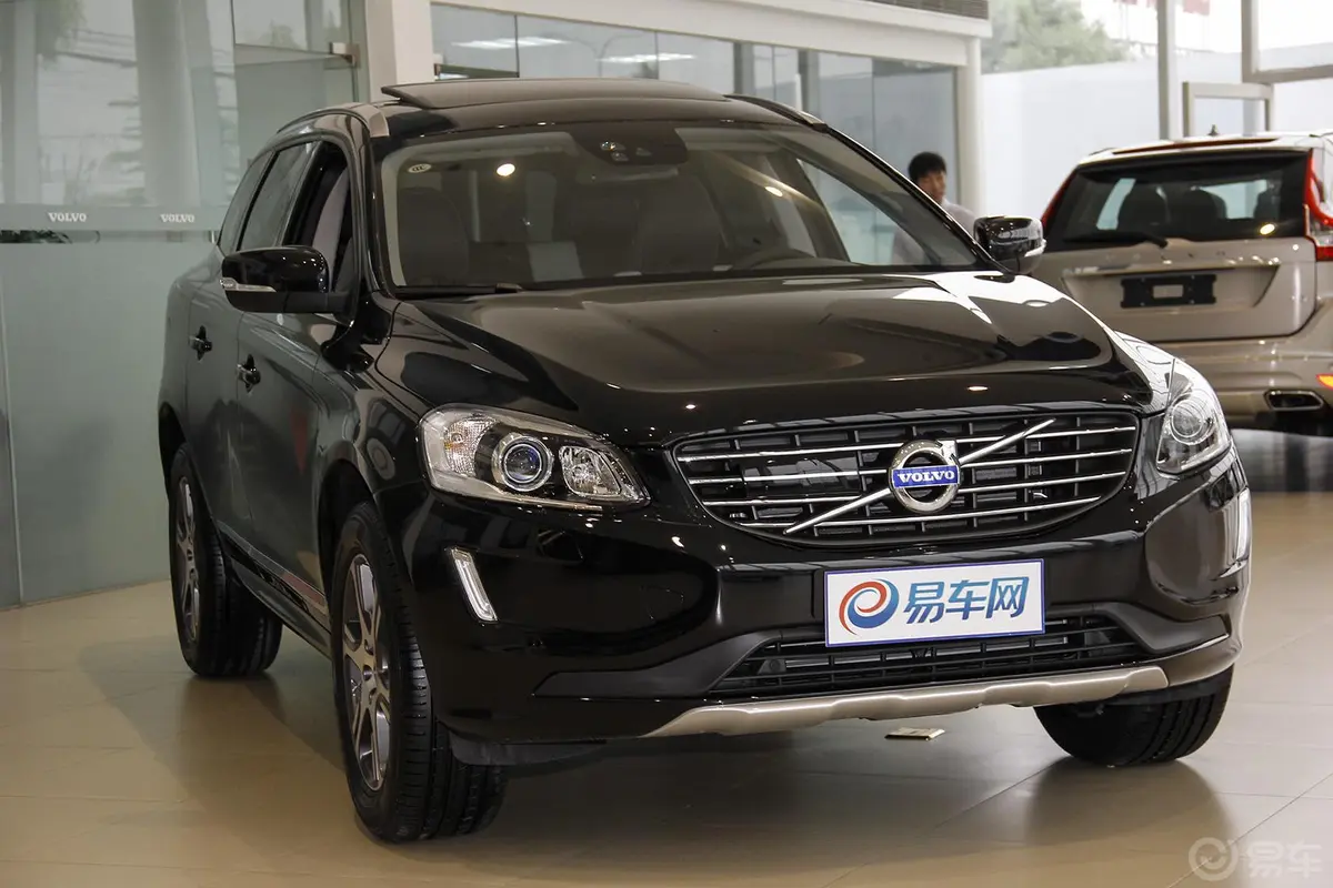 沃尔沃XC60(进口)2.0T T5 改款 智逸版外观