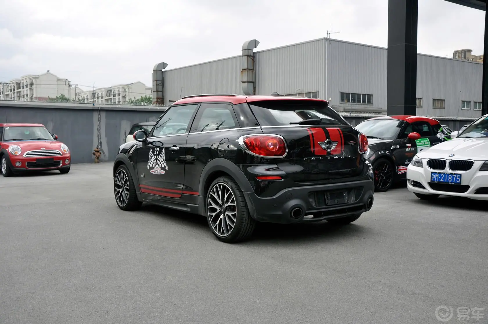 MINI JCW PACEMAN1.6T JCW ALL 4侧后45度车头向左水平