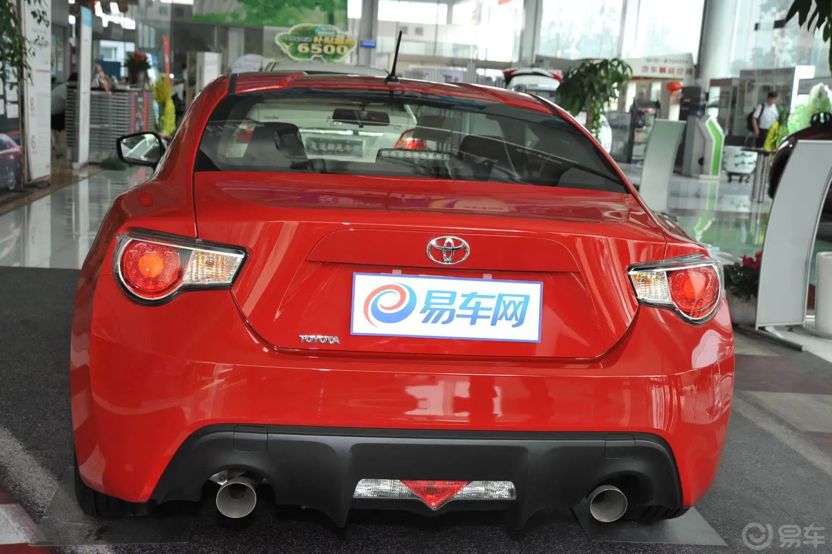 丰田862.0L 手动 豪华型正后水平