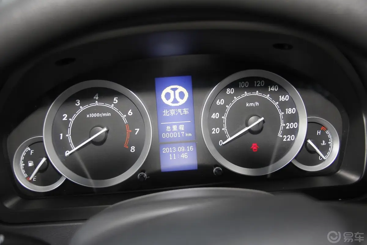 北京汽车E系列三厢 1.5L 自动 乐天版仪表盘