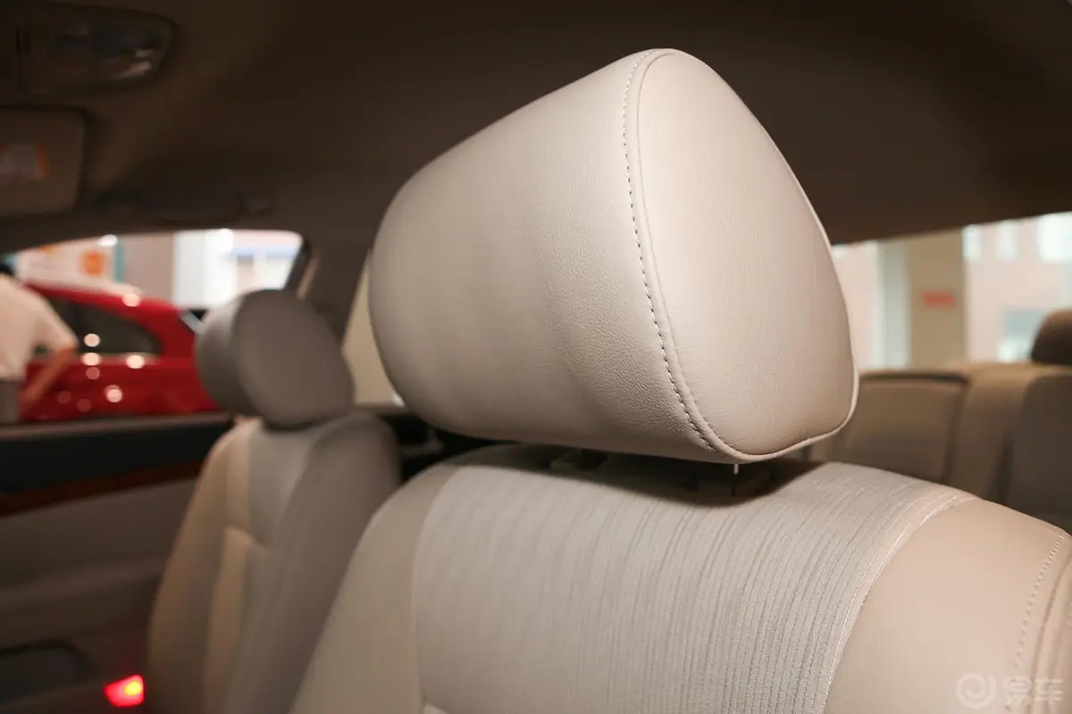 景程1.8L 自动 SE 舒适版驾驶员头枕