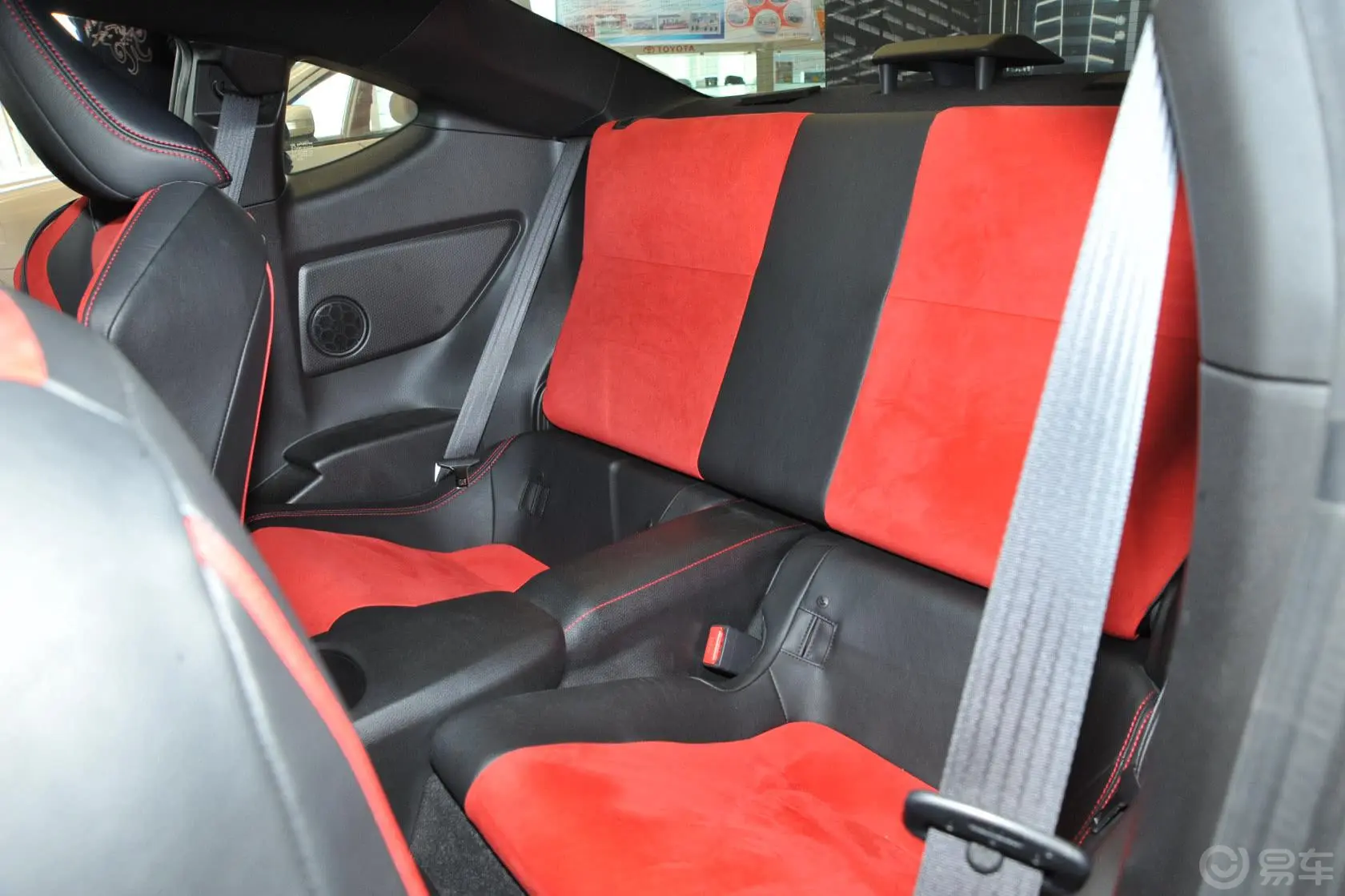 丰田862.0L 手动 豪华型后排座椅