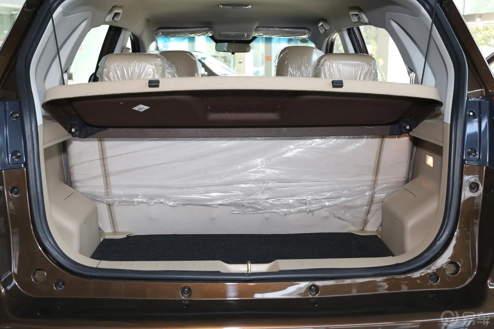 智尚S301.5L 手动 舒适版行李箱空间