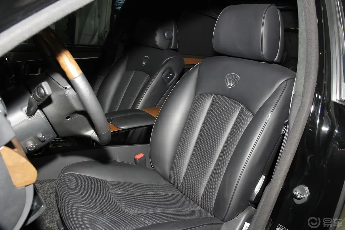 主席3.6L 自动 G36D CW700L 加长版驾驶员座椅