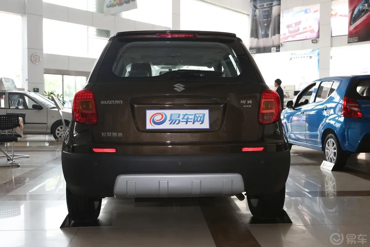 天语 SX4锐骑 1.8L 手动 运动型正后水平