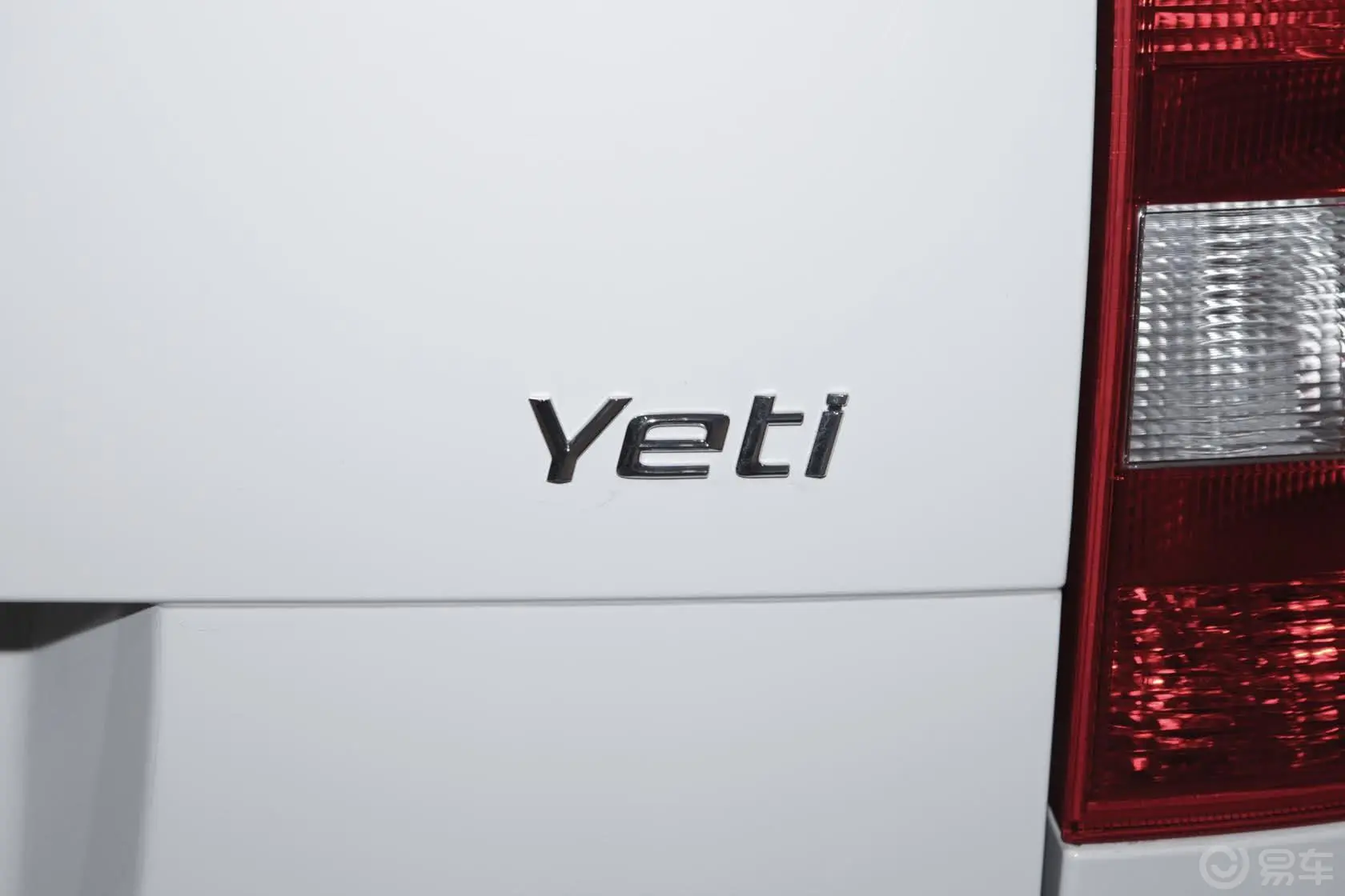 Yeti(进口)1.8L 双离合 尊享版尾标
