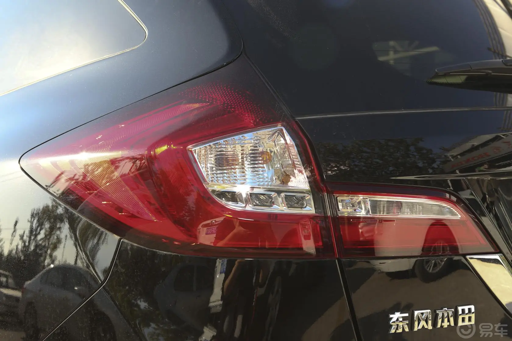 杰德1.8L CVT 豪华型（六座）外观