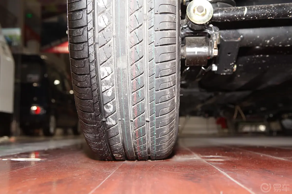北斗星X51.4L 手动 尊贵型轮胎花纹
