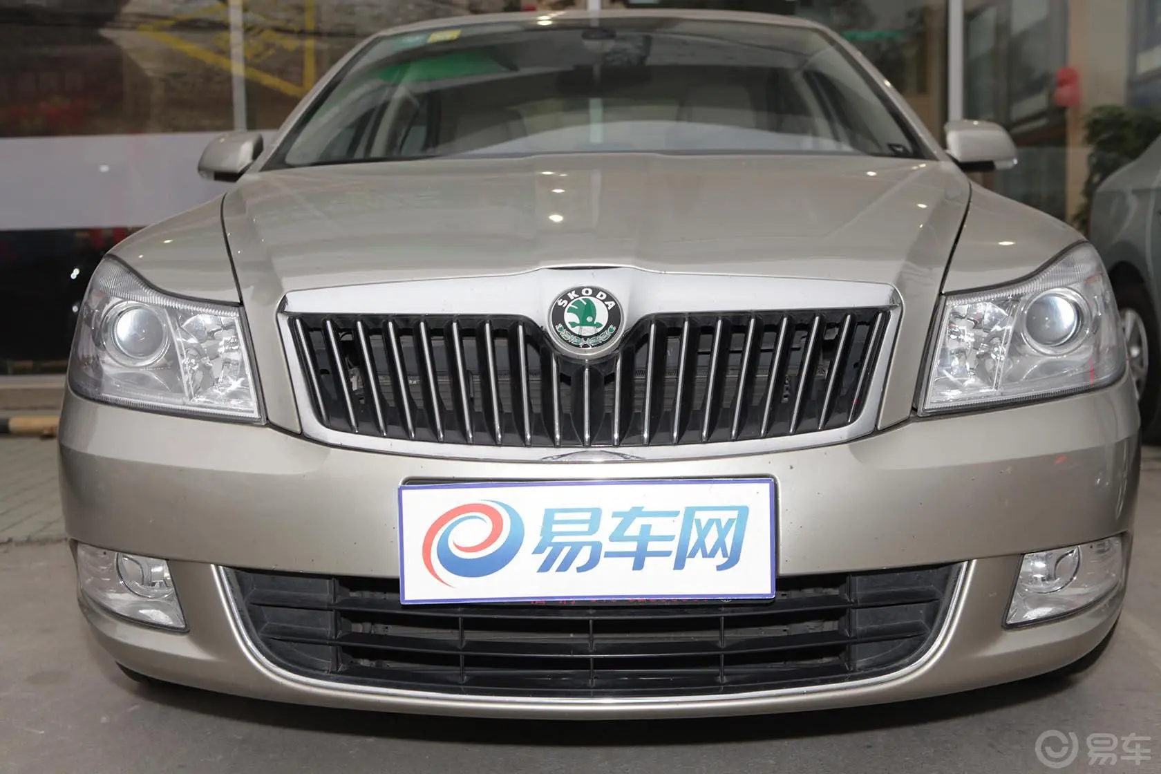 明锐1.6L 自动 逸致版外观